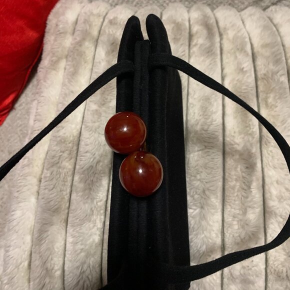 Vintage Black Wool Bakelite Snaps - Picture 2 of 4